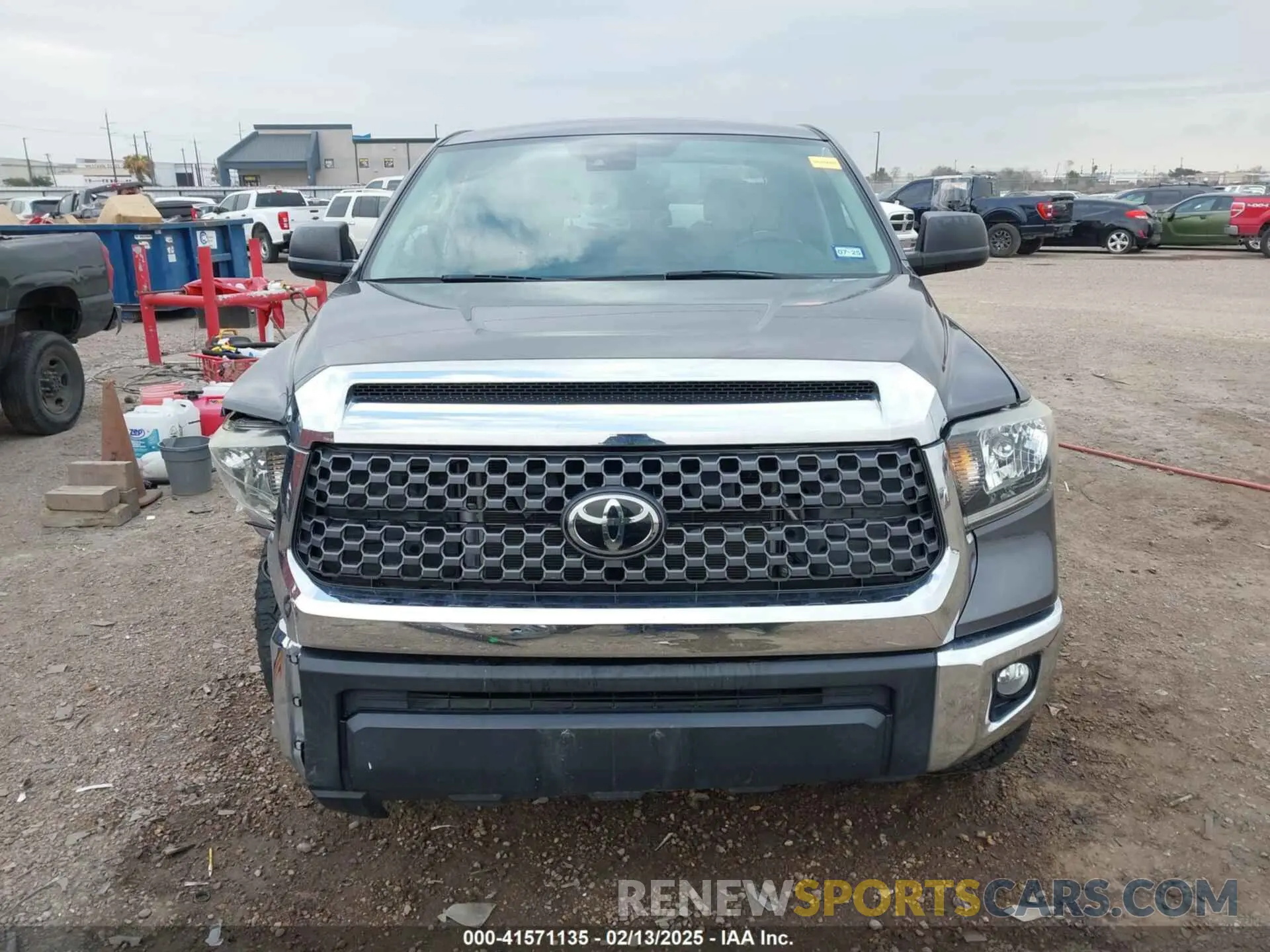 12 fotografías del automóvil dañado 5TFDY5F15LX941947 TOYOTA TUNDRA 2020