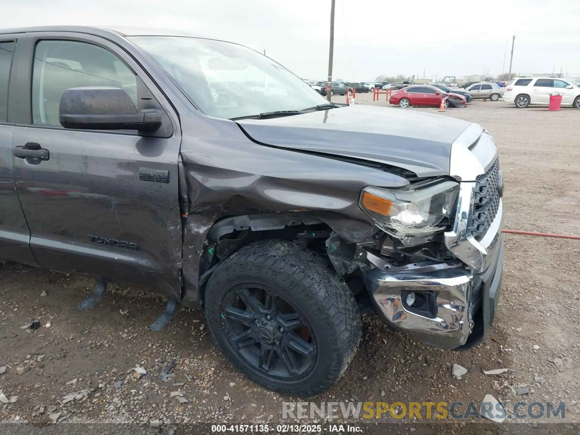 6 fotografías del automóvil dañado 5TFDY5F15LX941947 TOYOTA TUNDRA 2020
