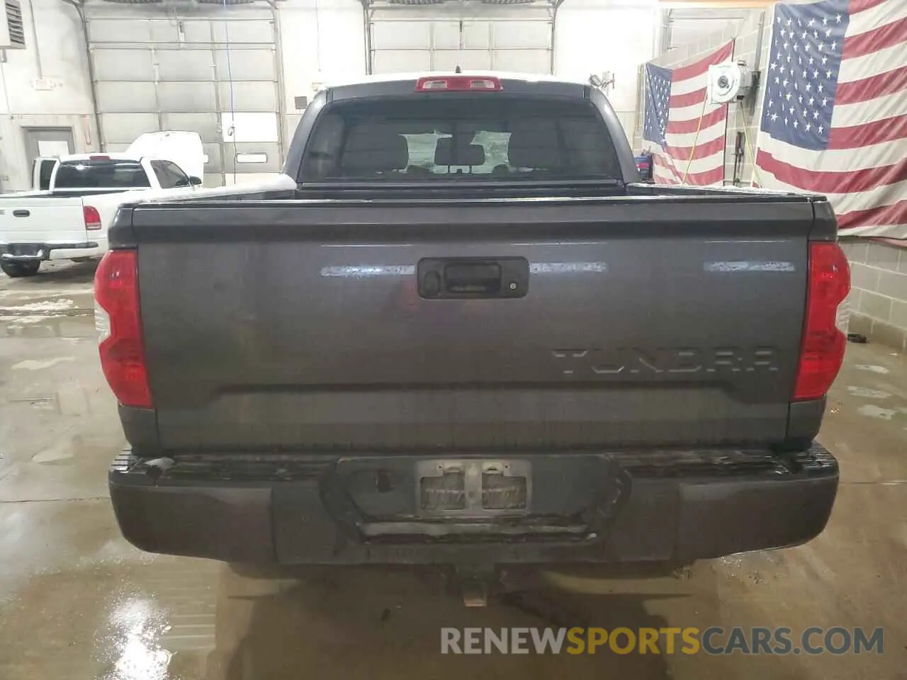 6 fotografías del automóvil dañado 5TFDY5F17LX952433 TOYOTA TUNDRA 2020