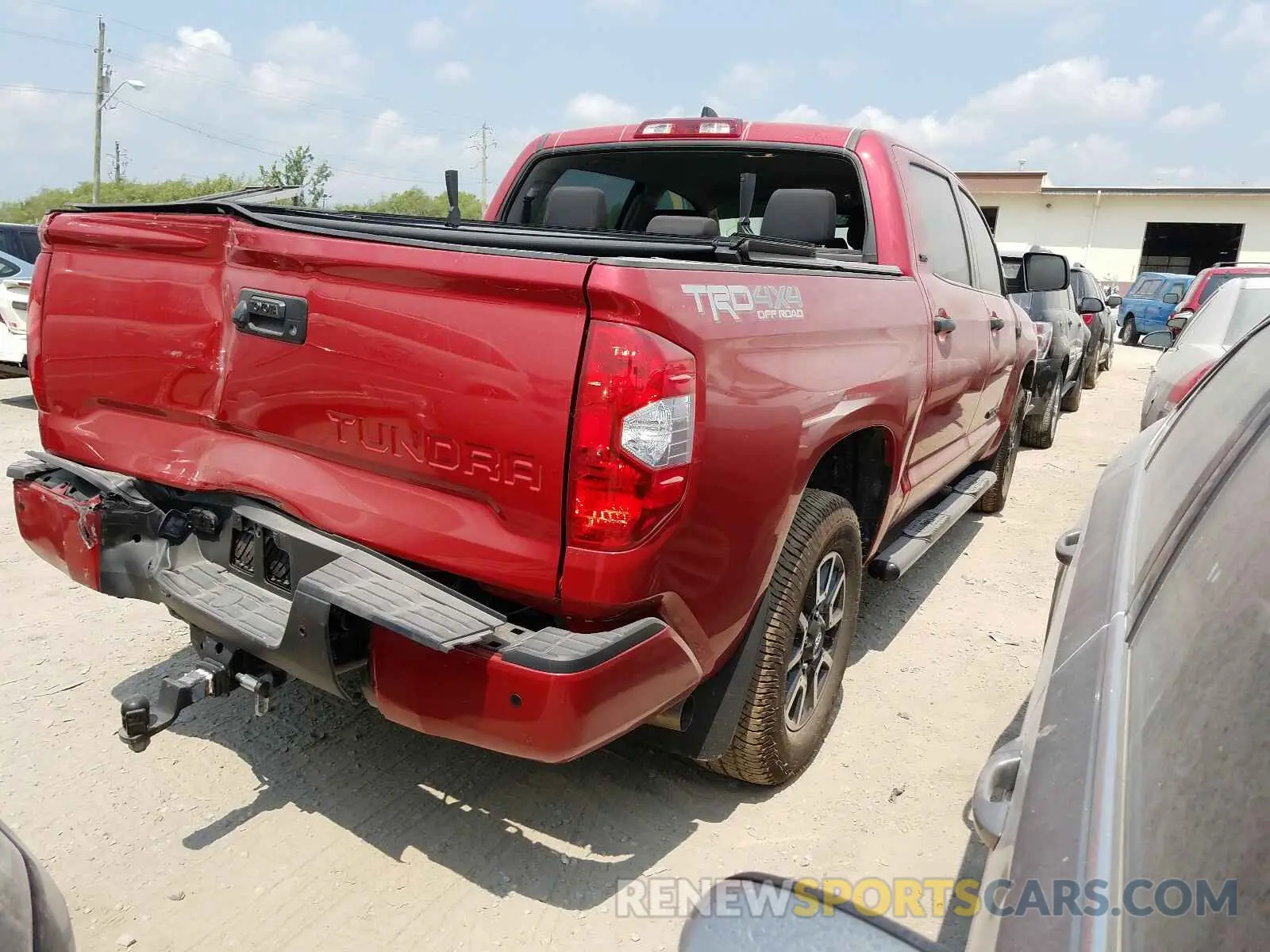 4 fotografías del automóvil dañado 5TFDY5F18LX918839 TOYOTA TUNDRA 2020