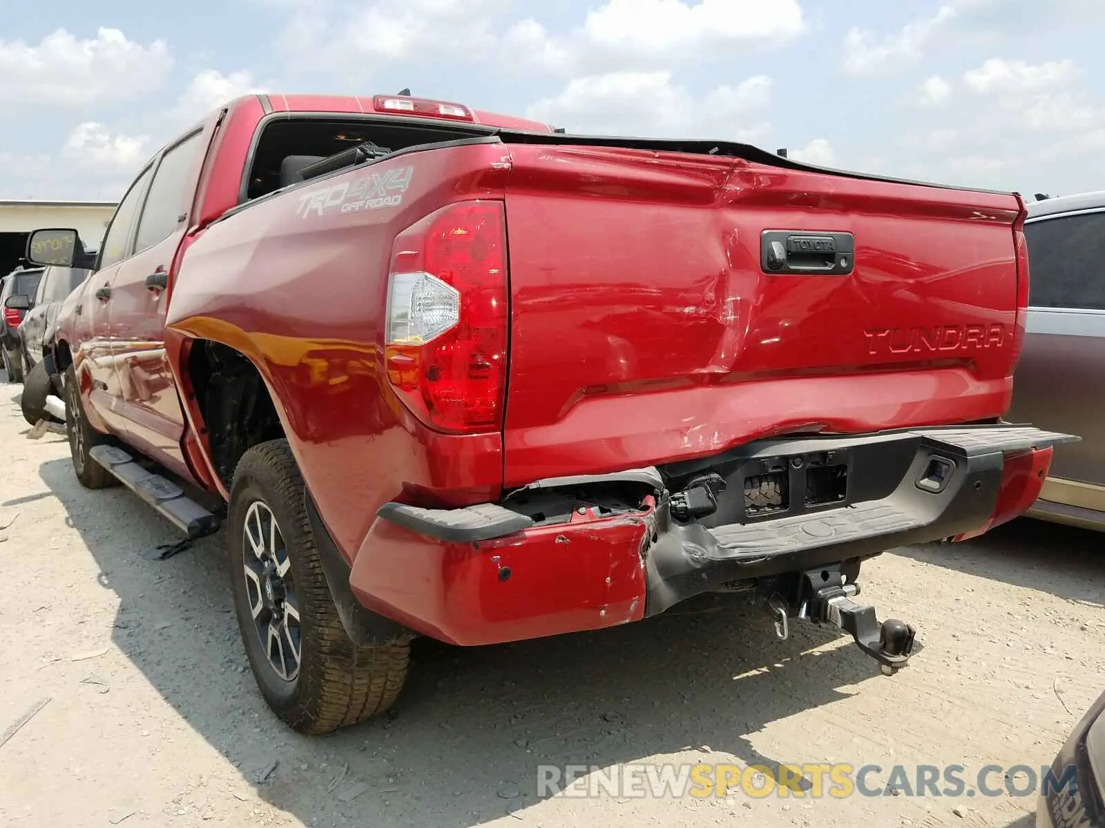 9 fotografías del automóvil dañado 5TFDY5F18LX918839 TOYOTA TUNDRA 2020
