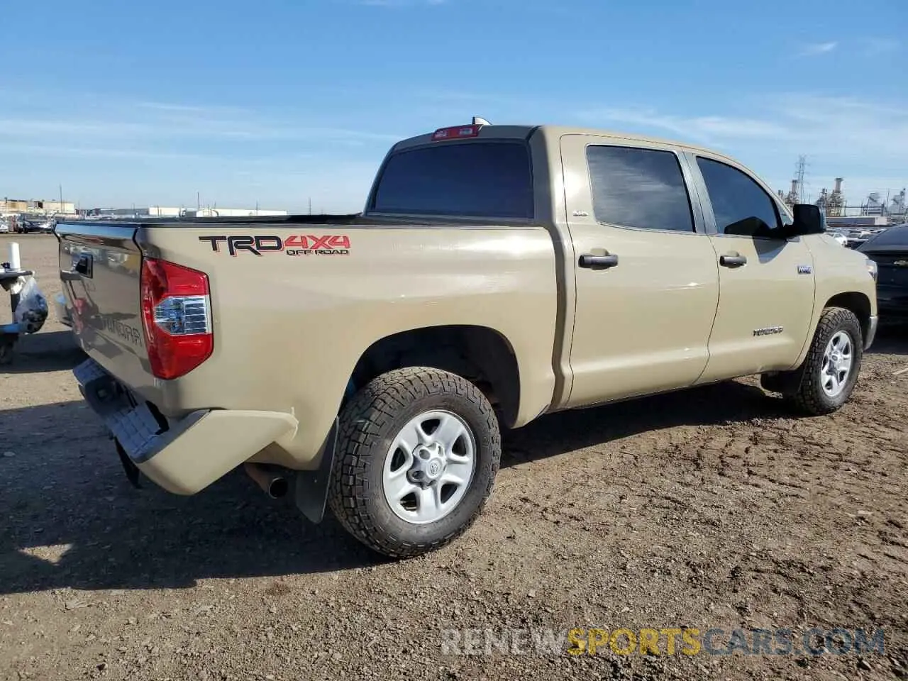 3 fotografías del automóvil dañado 5TFDY5F18LX927931 TOYOTA TUNDRA 2020