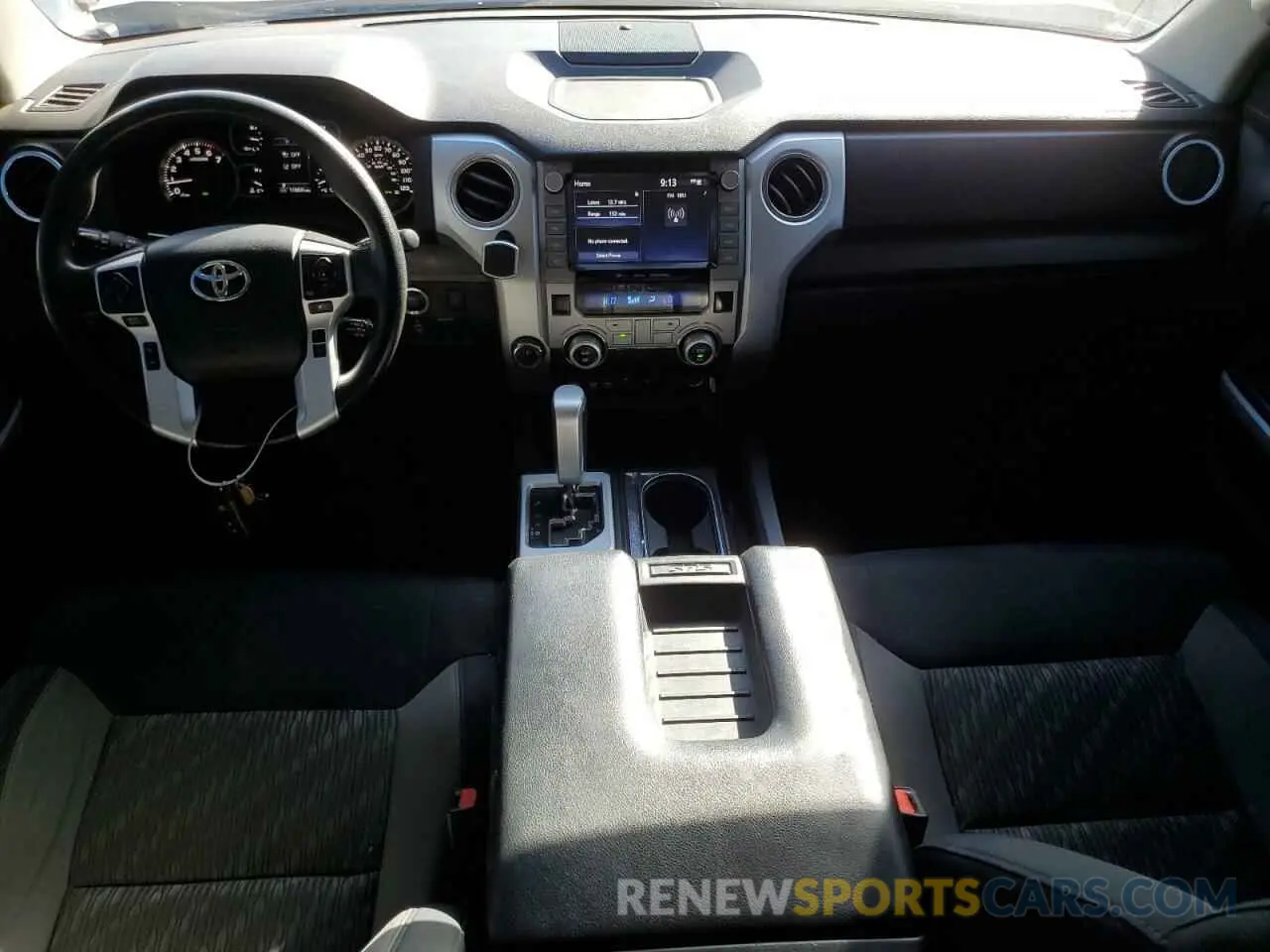 8 fotografías del automóvil dañado 5TFDY5F18LX927931 TOYOTA TUNDRA 2020