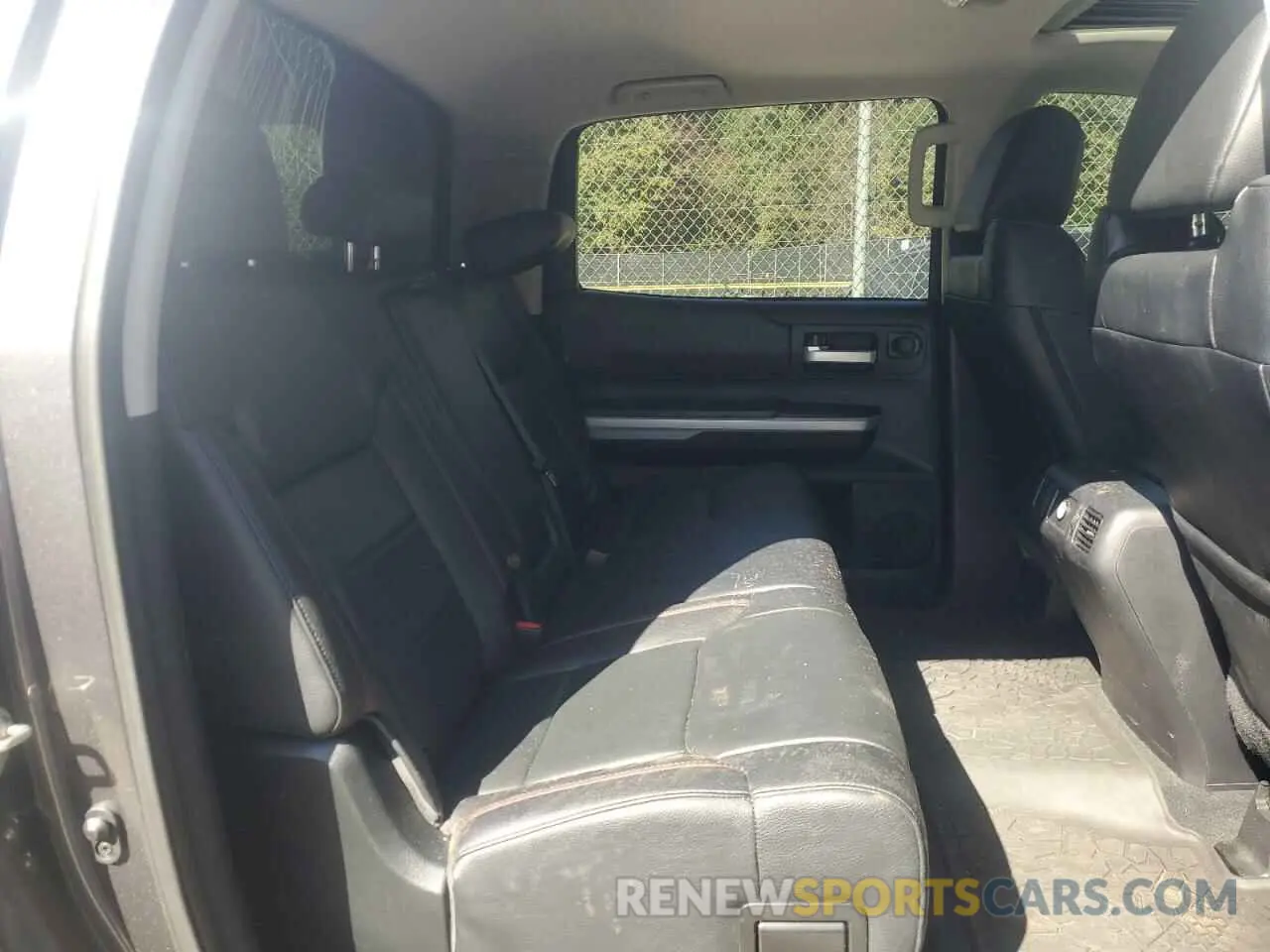 10 fotografías del automóvil dañado 5TFDY5F18LX939903 TOYOTA TUNDRA 2020