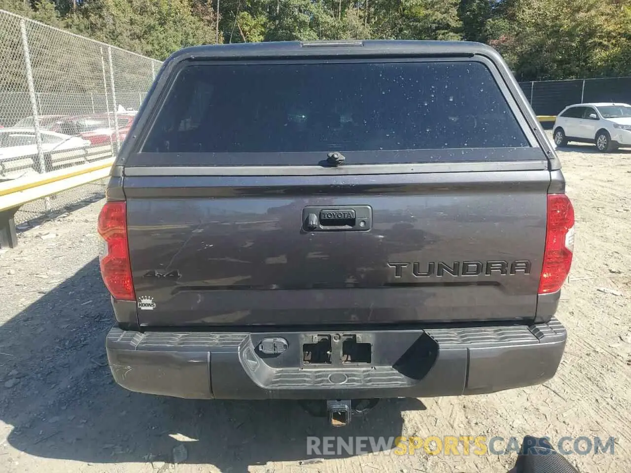 6 fotografías del automóvil dañado 5TFDY5F18LX939903 TOYOTA TUNDRA 2020