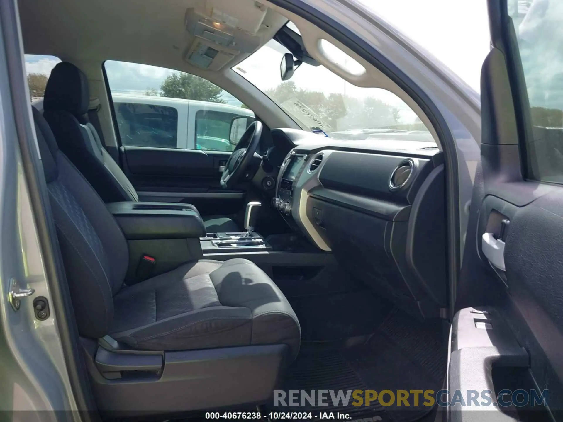 5 fotografías del automóvil dañado 5TFDY5F19LX915772 TOYOTA TUNDRA 2020