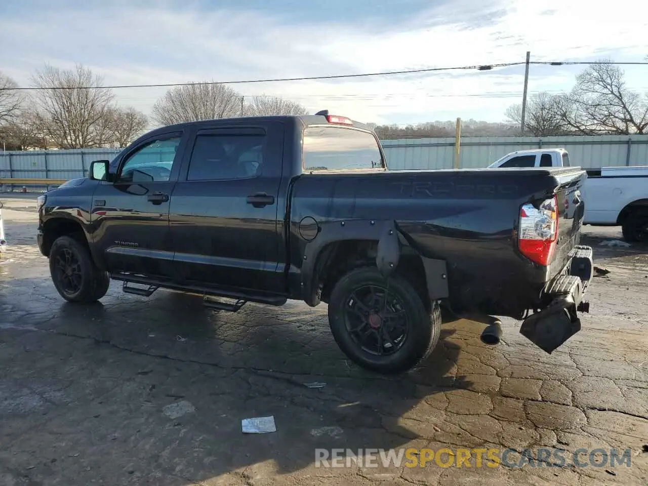 2 fotografías del automóvil dañado 5TFDY5F1XLX907213 TOYOTA TUNDRA 2020