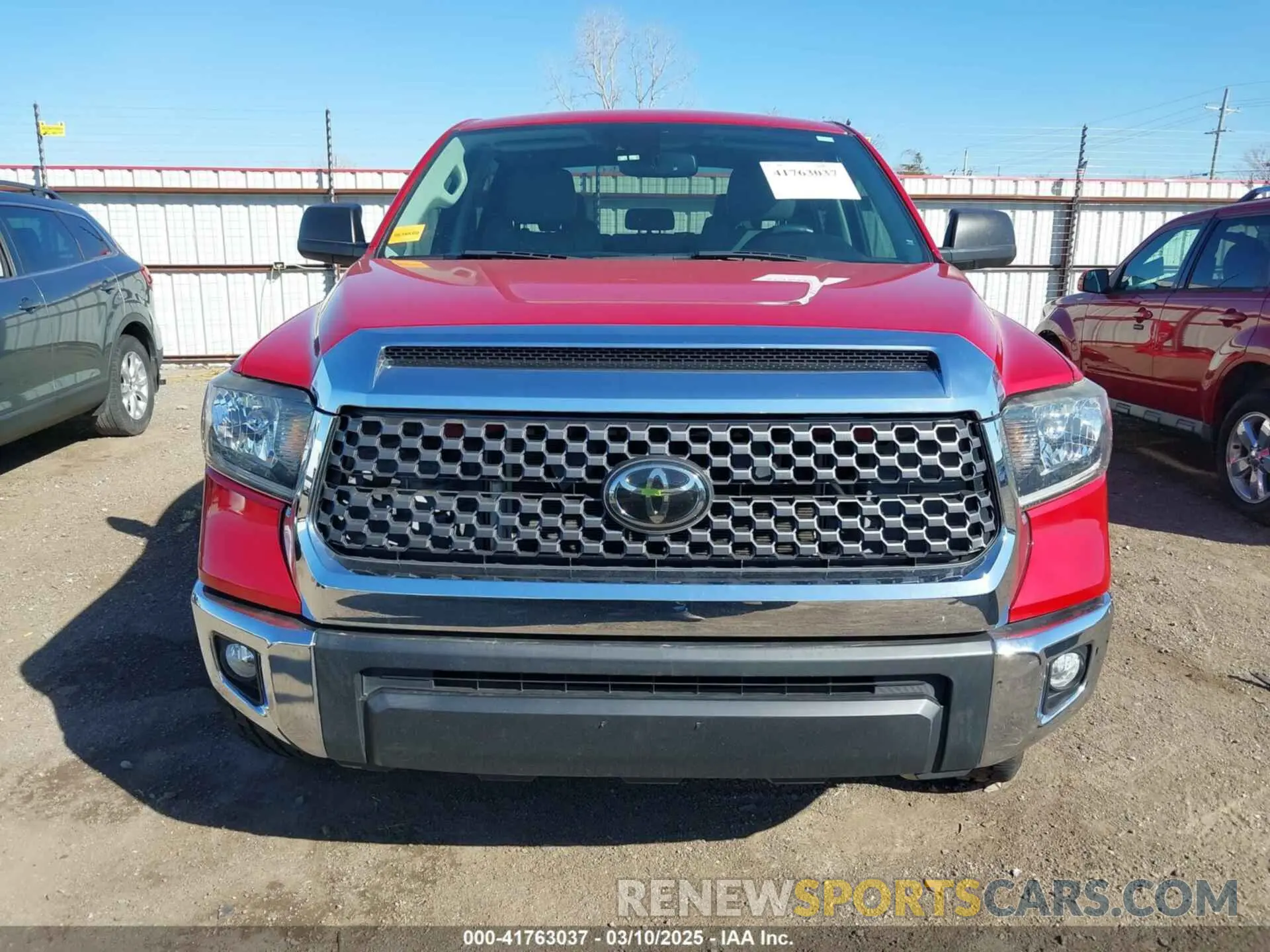 12 fotografías del automóvil dañado 5TFEY5F12LX261346 TOYOTA TUNDRA 2020