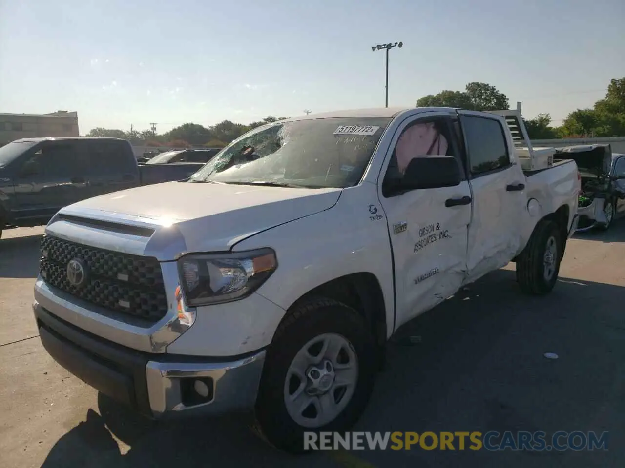 2 fotografías del automóvil dañado 5TFEY5F14LX256164 TOYOTA TUNDRA 2020