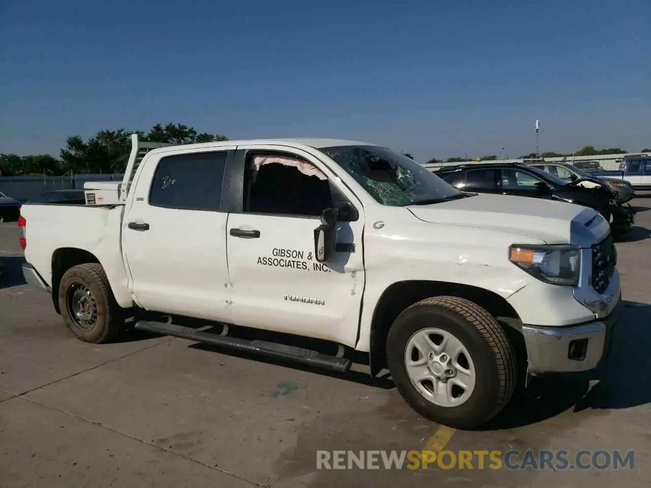 9 fotografías del automóvil dañado 5TFEY5F14LX256164 TOYOTA TUNDRA 2020