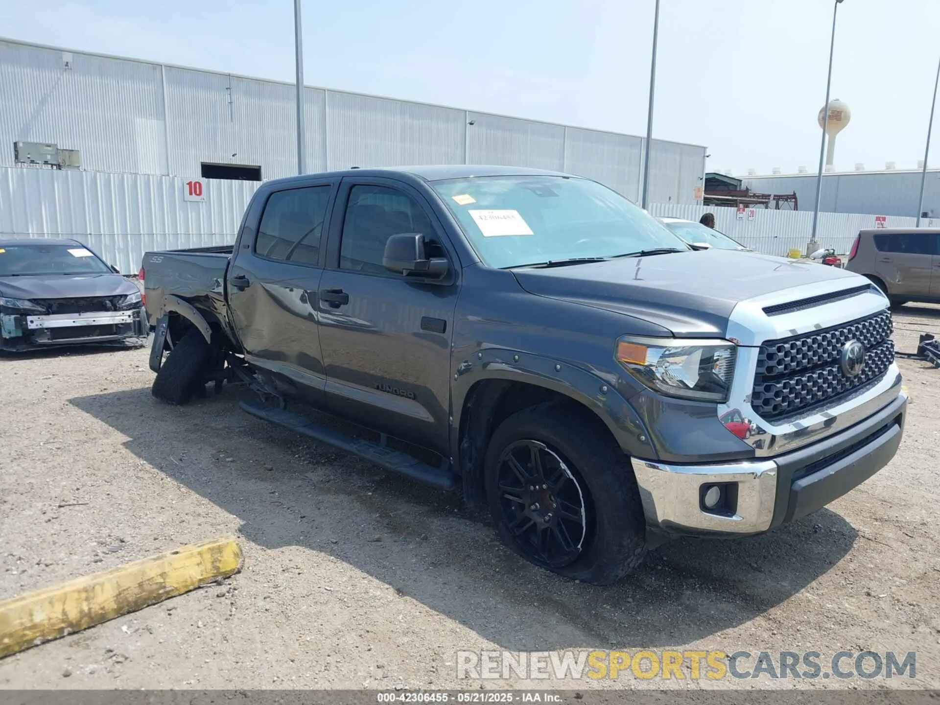 1 fotografías del automóvil dañado 5TFEY5F1XLX266049 TOYOTA TUNDRA 2020