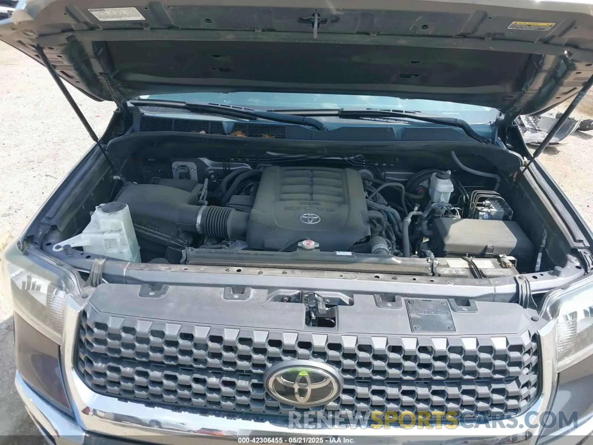 10 fotografías del automóvil dañado 5TFEY5F1XLX266049 TOYOTA TUNDRA 2020
