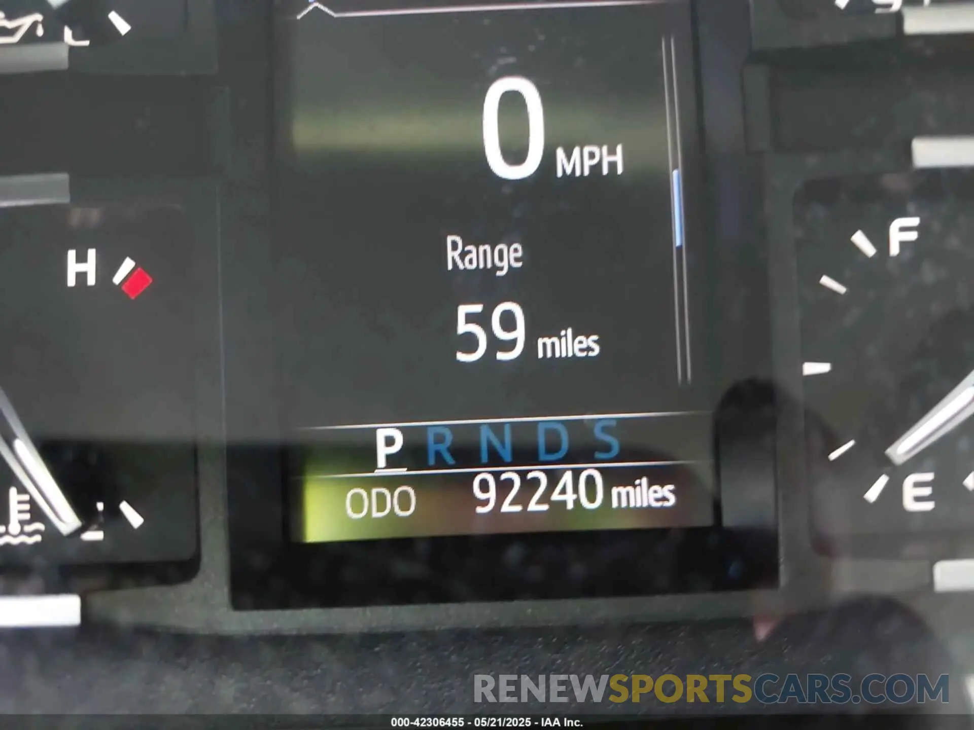 16 fotografías del automóvil dañado 5TFEY5F1XLX266049 TOYOTA TUNDRA 2020