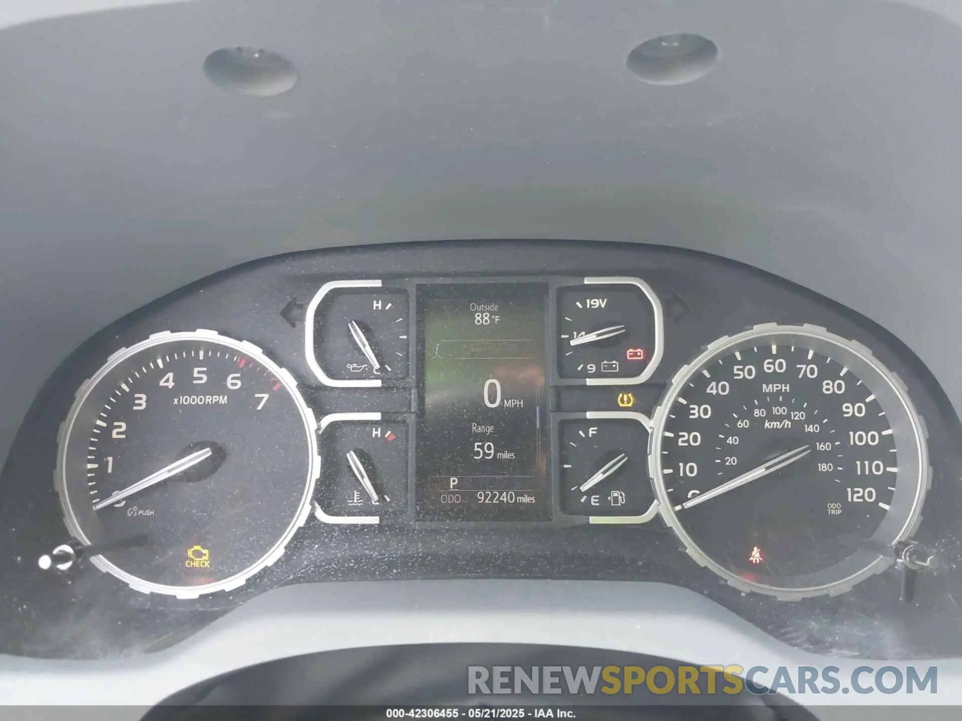 7 fotografías del automóvil dañado 5TFEY5F1XLX266049 TOYOTA TUNDRA 2020