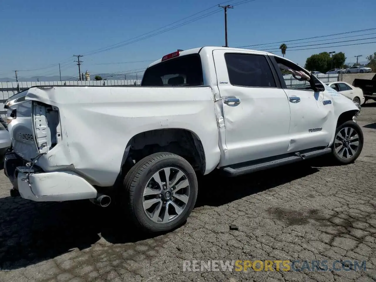 3 fotografías del automóvil dañado 5TFFY5F13LX262025 TOYOTA TUNDRA 2020