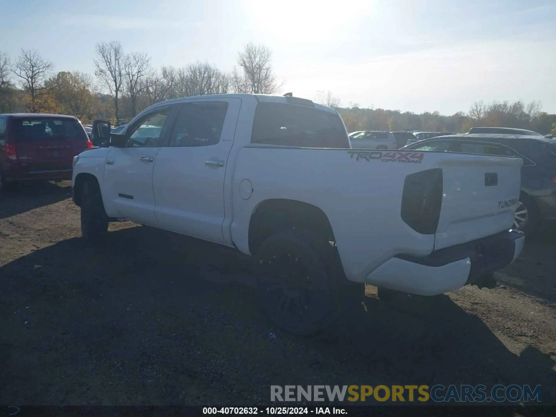 3 fotografías del automóvil dañado 5TFHY5F10LX909408 TOYOTA TUNDRA 2020