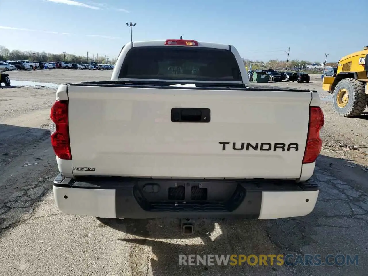 6 fotografías del automóvil dañado 5TFHY5F13LX946291 TOYOTA TUNDRA 2020
