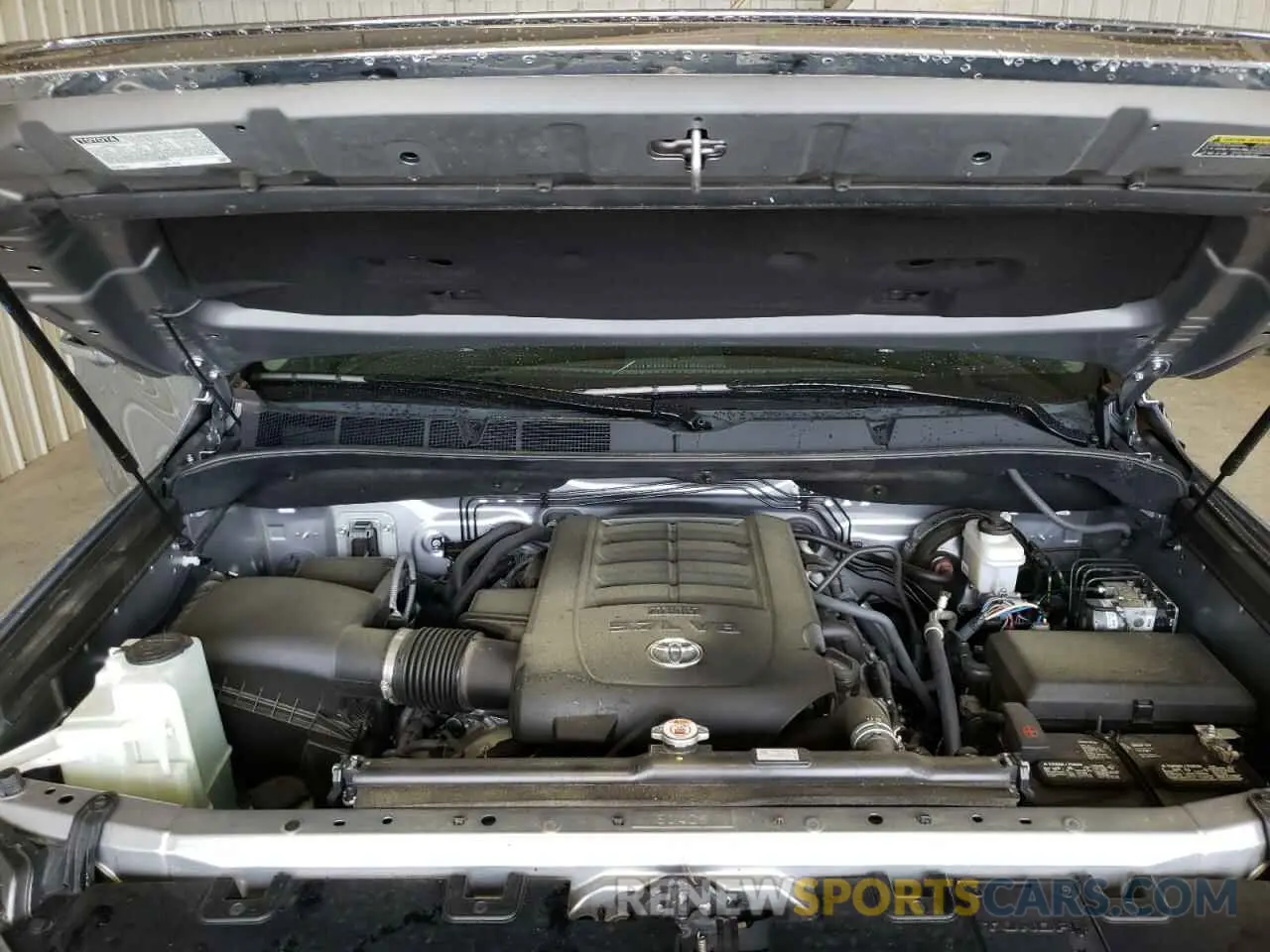 7 fotografías del automóvil dañado 5TFHY5F14LX870936 TOYOTA TUNDRA 2020