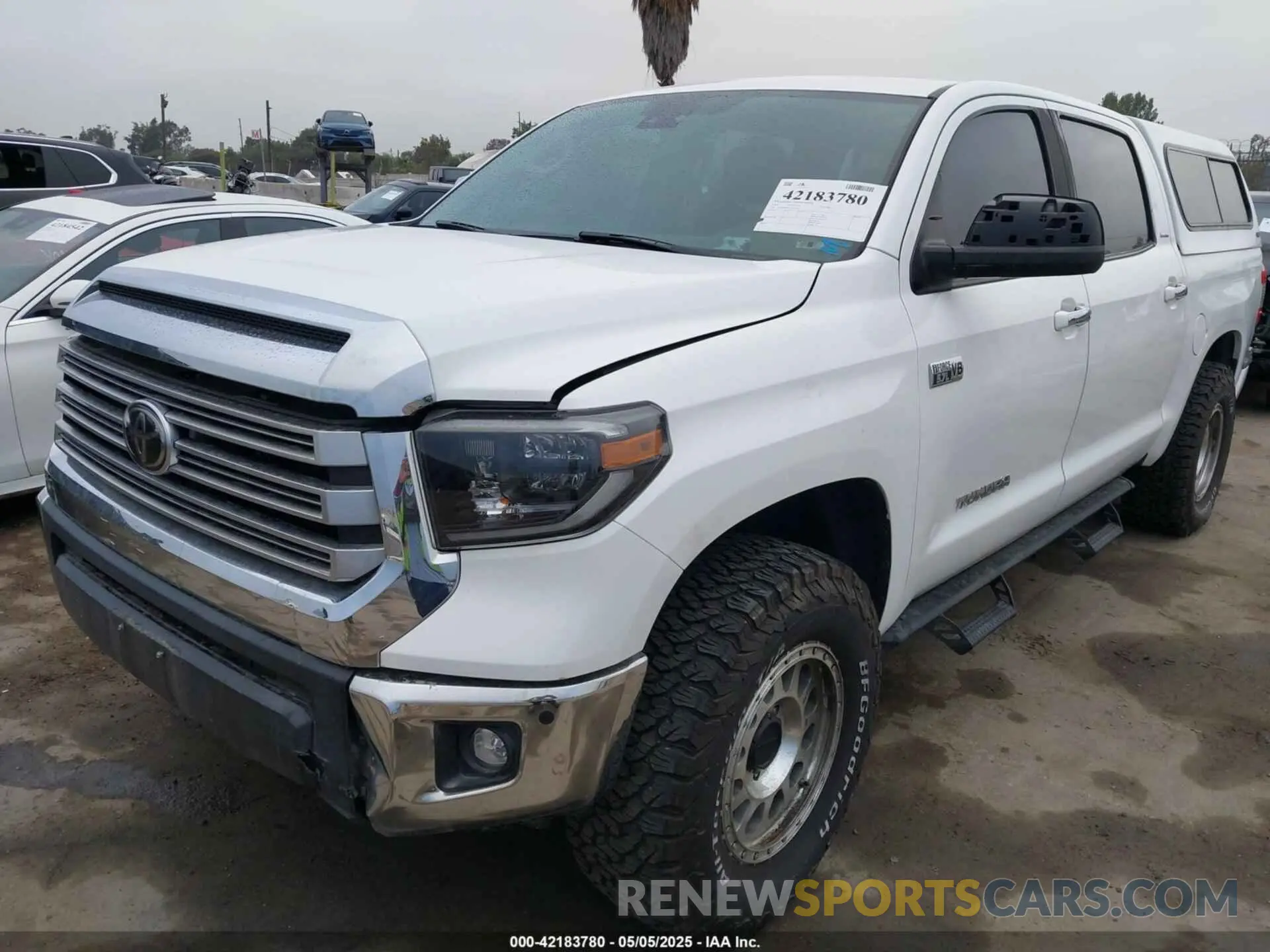 6 fotografías del automóvil dañado 5TFHY5F16LX917738 TOYOTA TUNDRA 2020