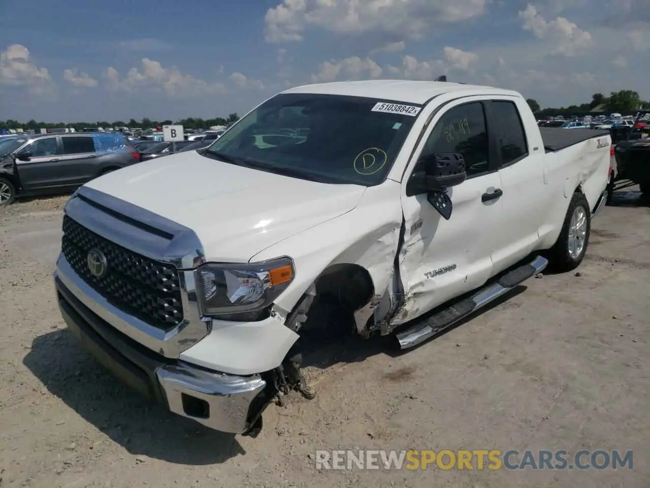 2 fotografías del automóvil dañado 5TFRY5F10LX257264 TOYOTA TUNDRA 2020