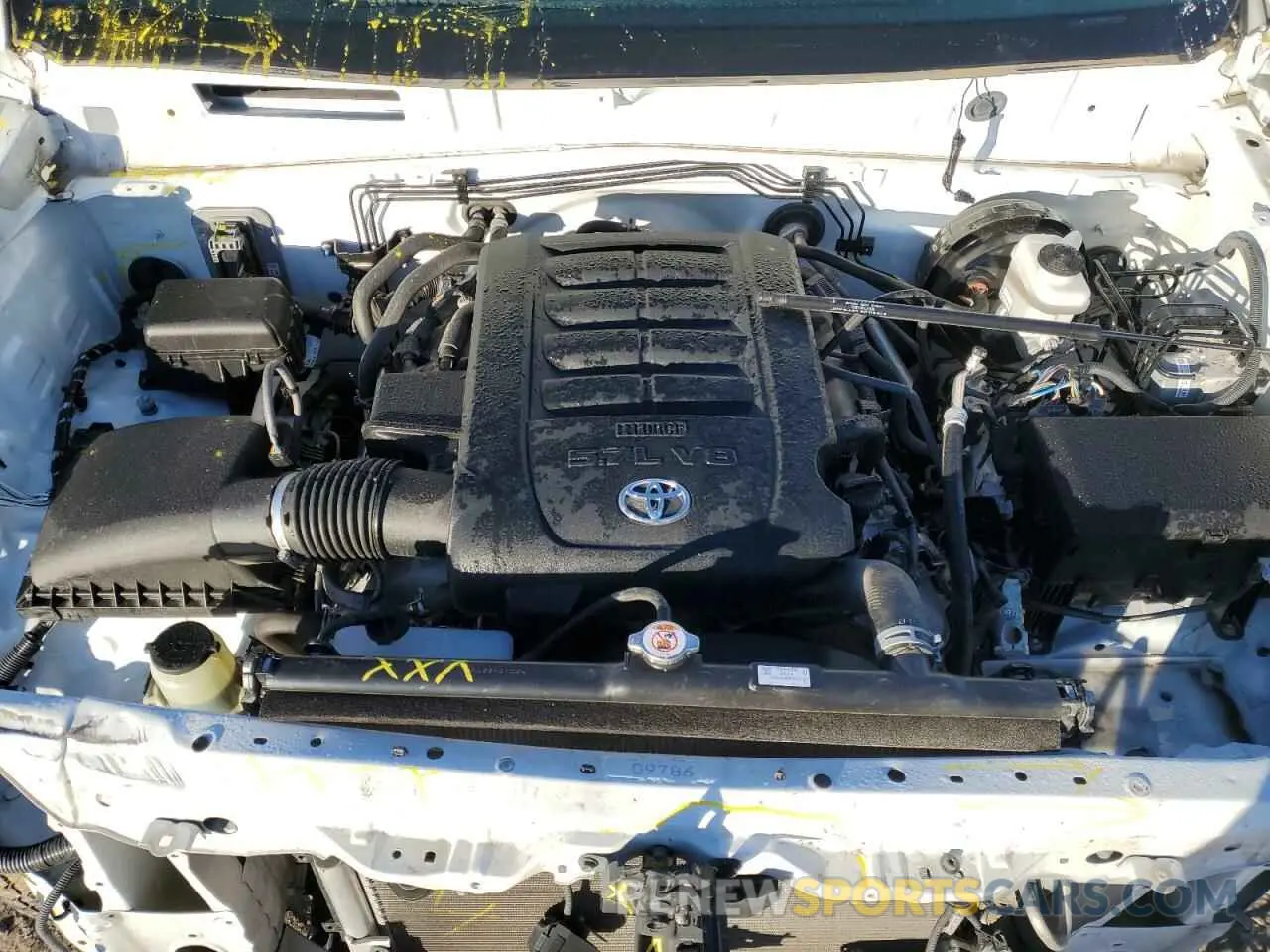 11 fotografías del automóvil dañado 5TFRY5F11LX267575 TOYOTA TUNDRA 2020