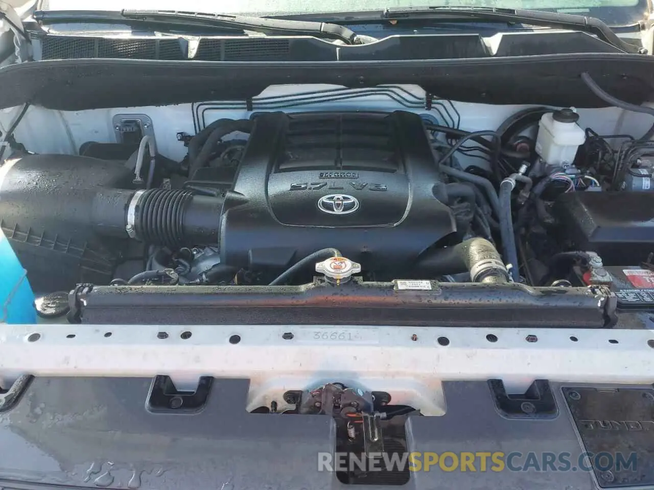 11 fotografías del automóvil dañado 5TFRY5F11LX269729 TOYOTA TUNDRA 2020