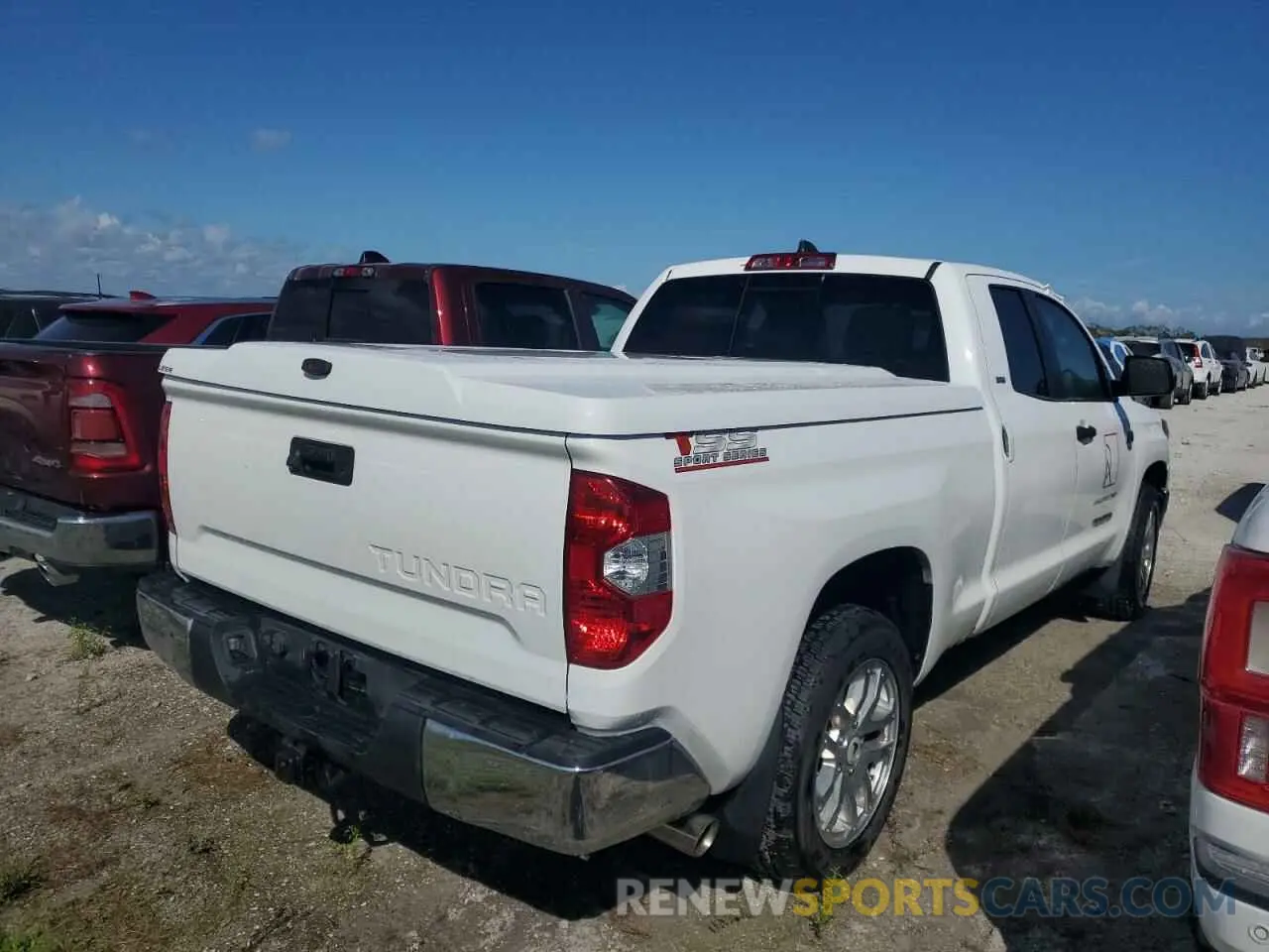 3 fotografías del automóvil dañado 5TFRY5F11LX269729 TOYOTA TUNDRA 2020