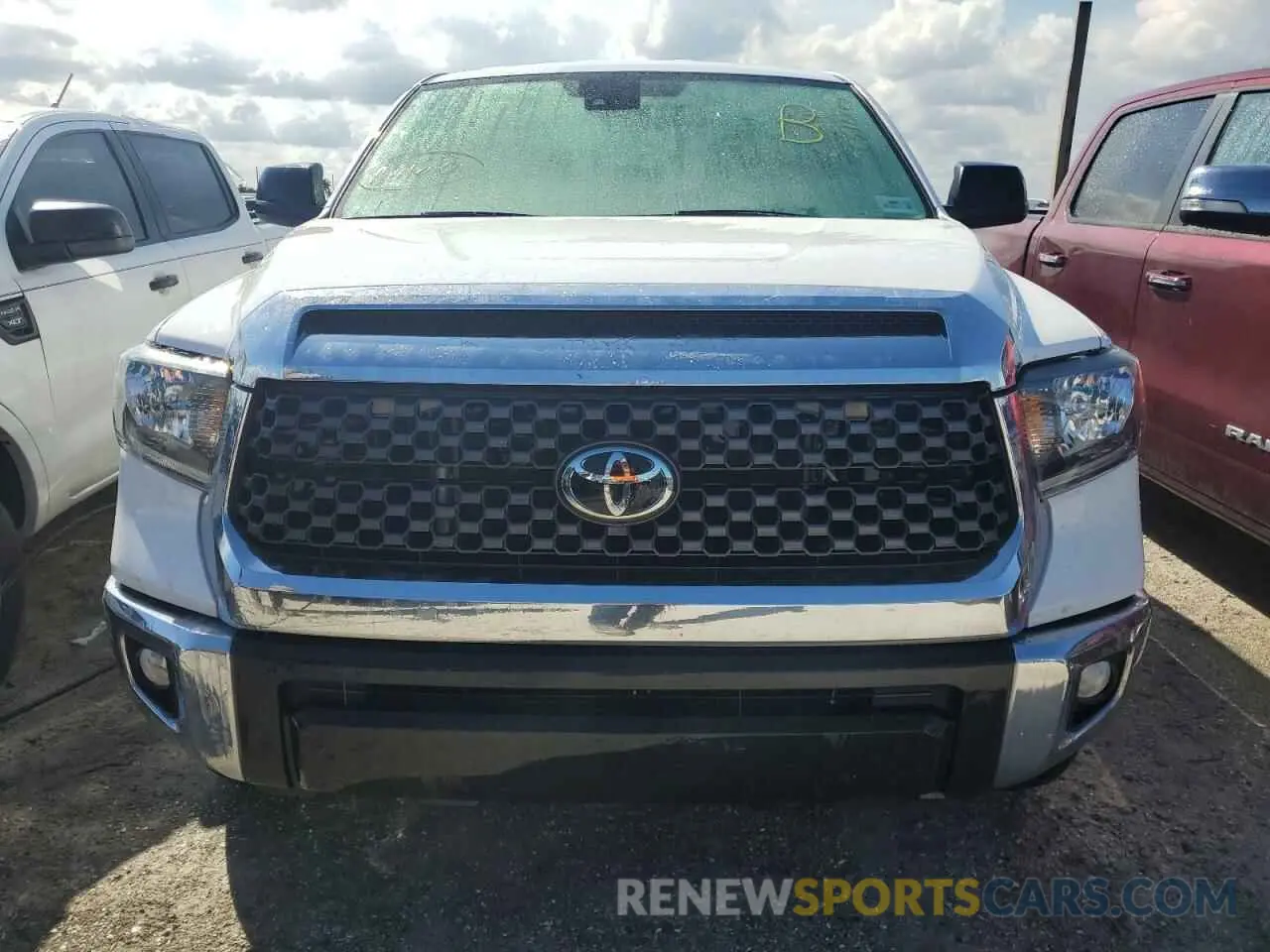 5 fotografías del automóvil dañado 5TFRY5F11LX269729 TOYOTA TUNDRA 2020