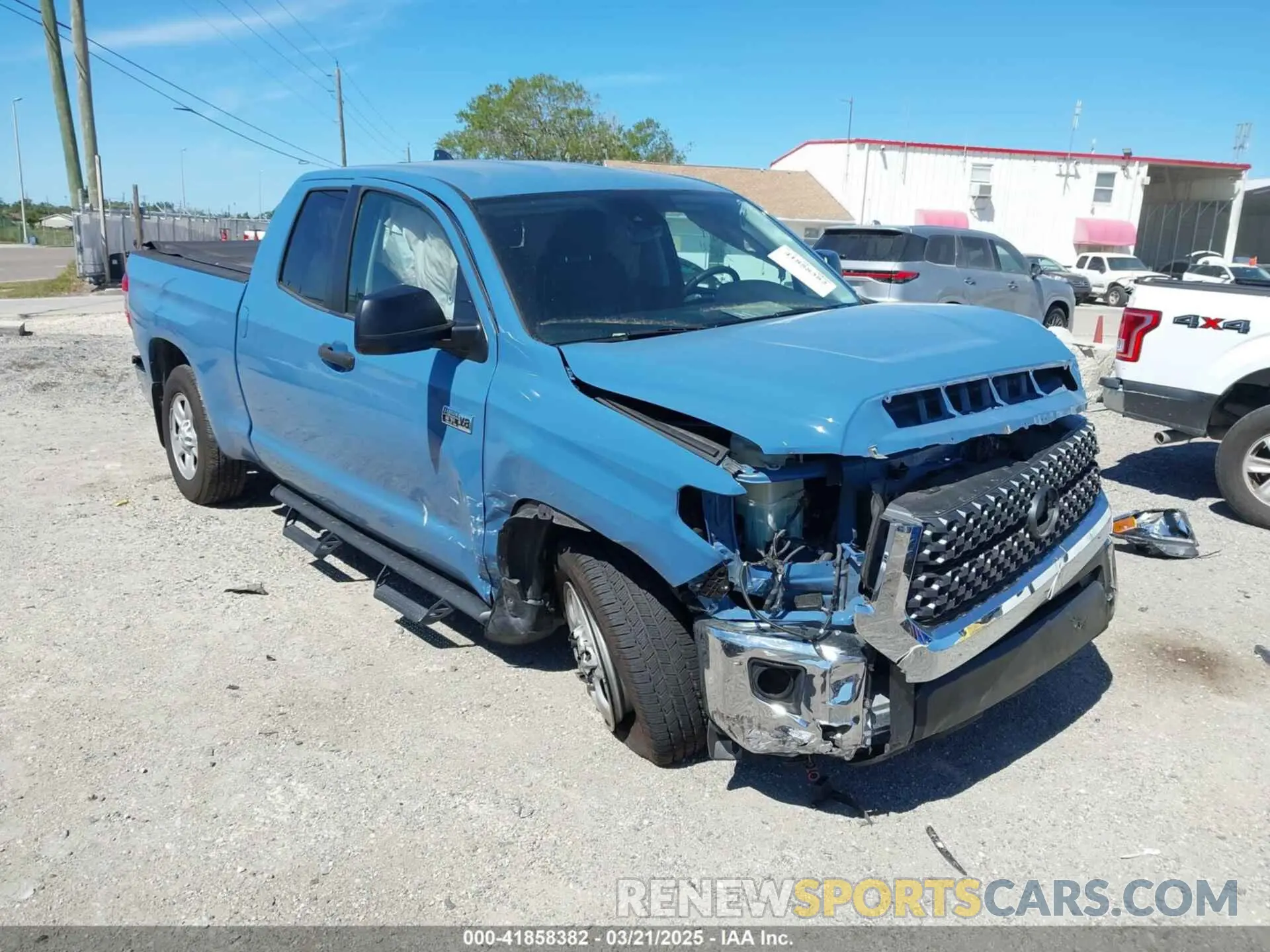 1 fotografías del automóvil dañado 5TFRY5F14LX257901 TOYOTA TUNDRA 2020
