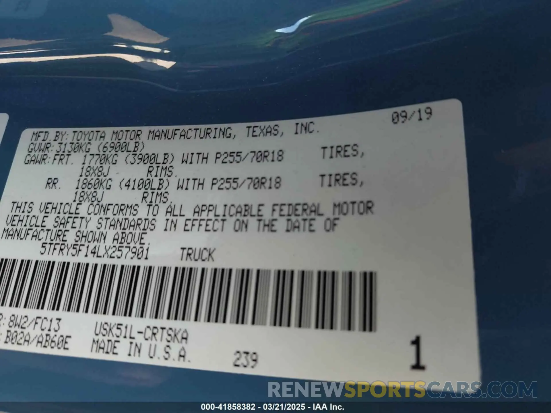 9 fotografías del automóvil dañado 5TFRY5F14LX257901 TOYOTA TUNDRA 2020