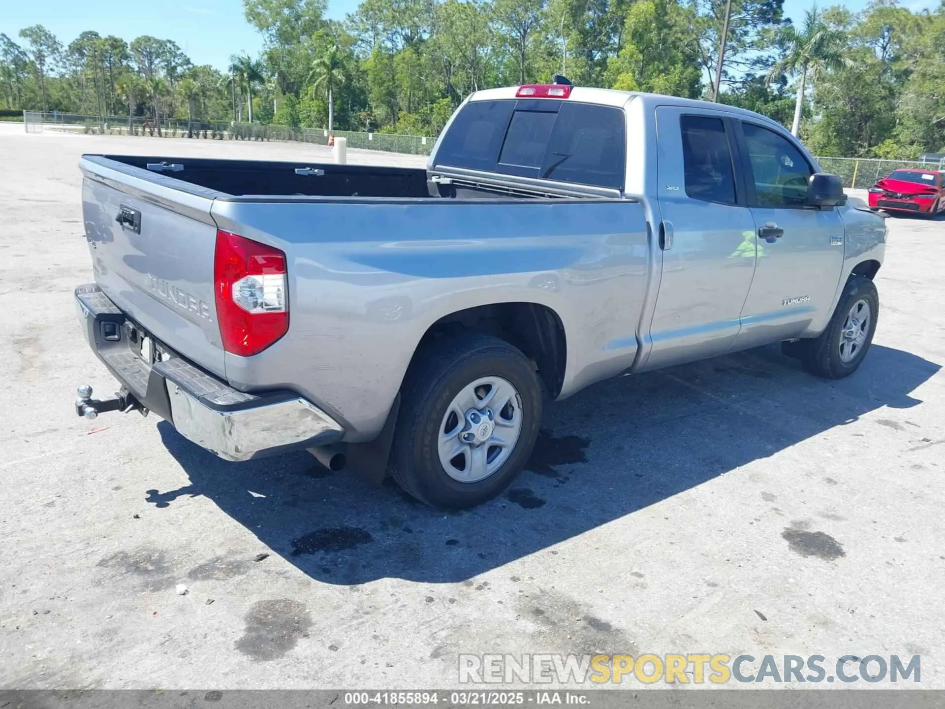 4 fotografías del automóvil dañado 5TFUY5F11LX931965 TOYOTA TUNDRA 2020