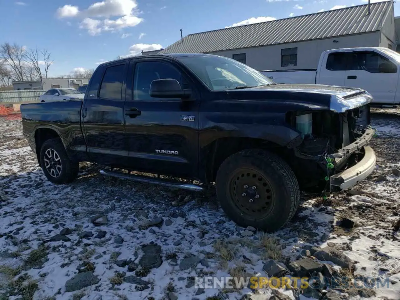 4 fotografías del automóvil dañado 5TFUY5F13LX922653 TOYOTA TUNDRA 2020