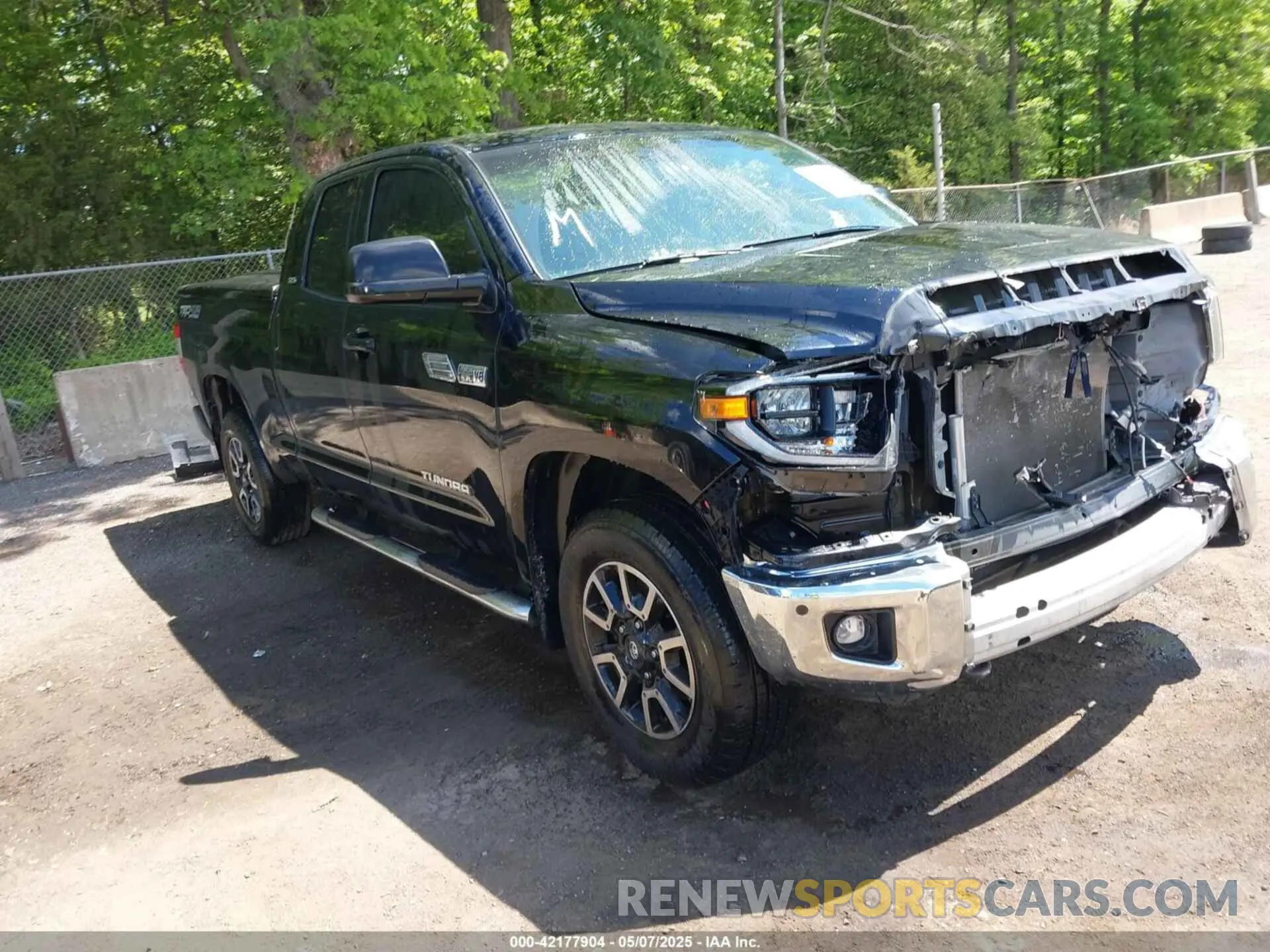 1 fotografías del automóvil dañado 5TFUY5F14LX876542 TOYOTA TUNDRA 2020