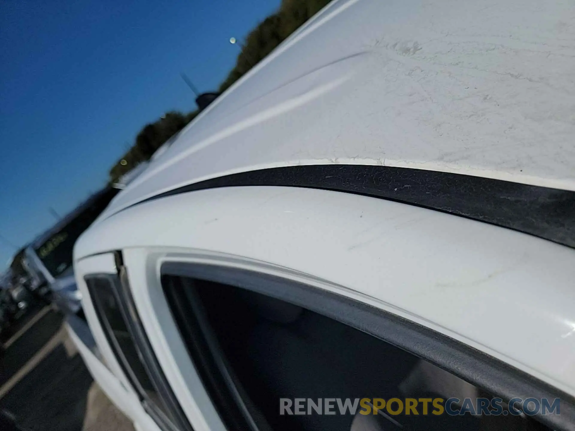 8 fotografías del automóvil dañado 5TFUY5F16LX878342 TOYOTA TUNDRA 2020