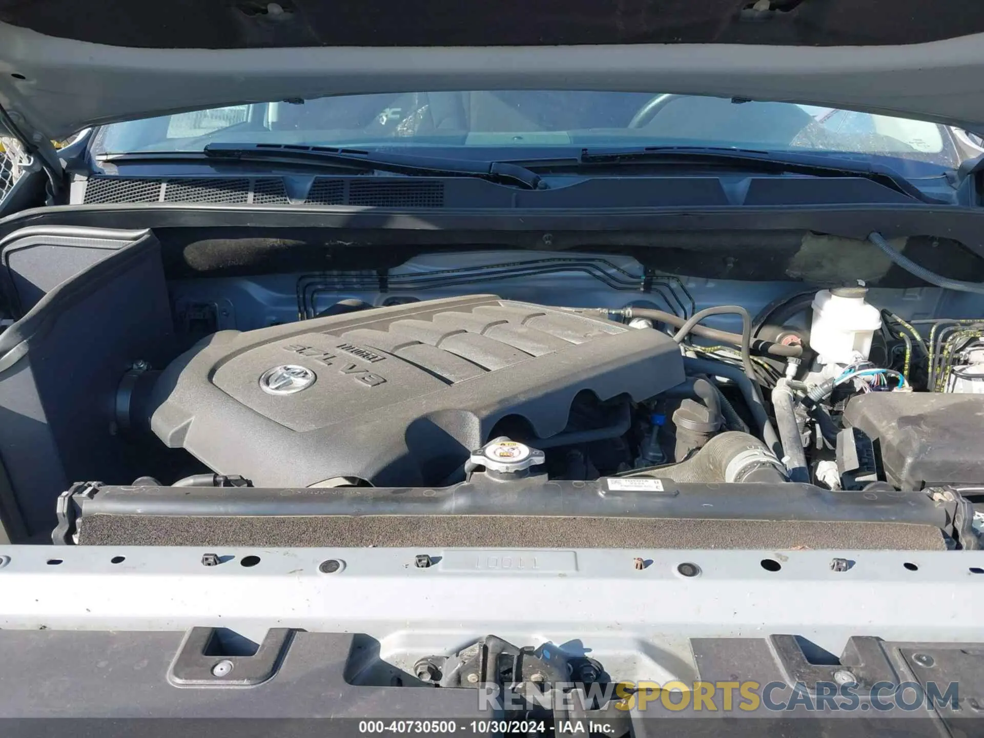10 fotografías del automóvil dañado 5TFUY5F17LX884084 TOYOTA TUNDRA 2020