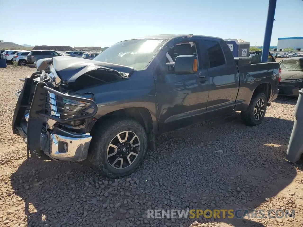 1 fotografías del automóvil dañado 5TFUY5F17LX955641 TOYOTA TUNDRA 2020