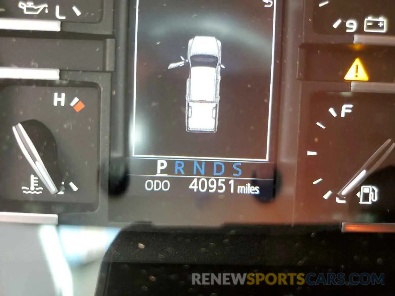 8 fotografías del automóvil dañado 5TFUY5F18LX905864 TOYOTA TUNDRA 2020