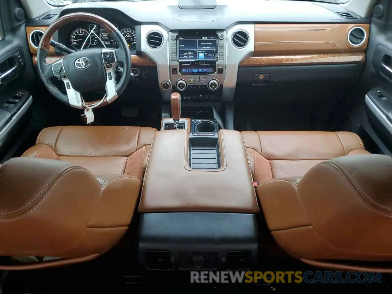 8 fotografías del automóvil dañado 5TFAY5F10MX991899 TOYOTA TUNDRA 2021