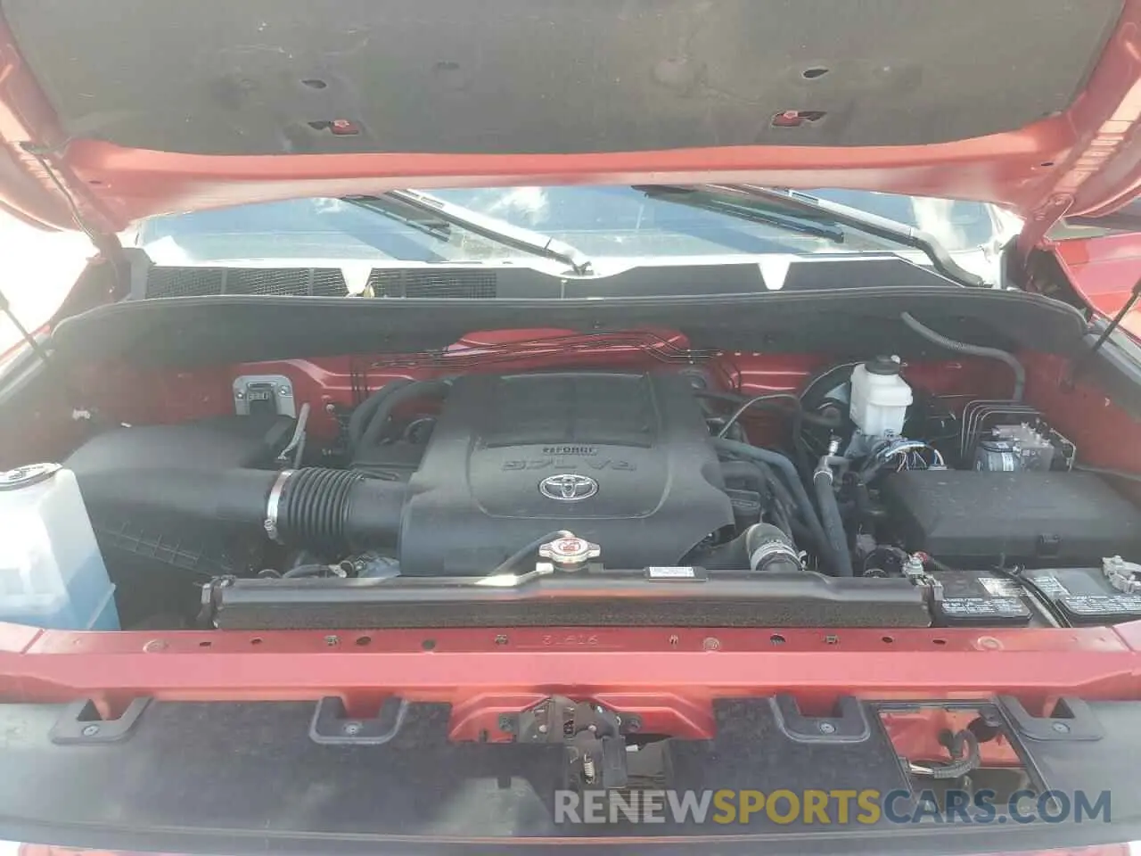 11 fotografías del automóvil dañado 5TFAY5F12MX010665 TOYOTA TUNDRA 2021