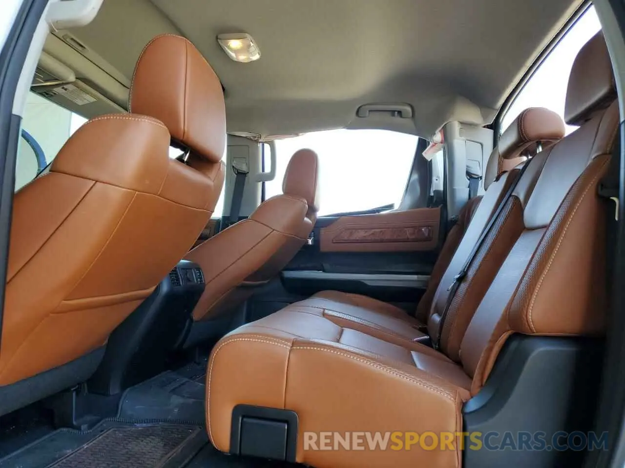 10 fotografías del automóvil dañado 5TFAY5F14MX963197 TOYOTA TUNDRA 2021