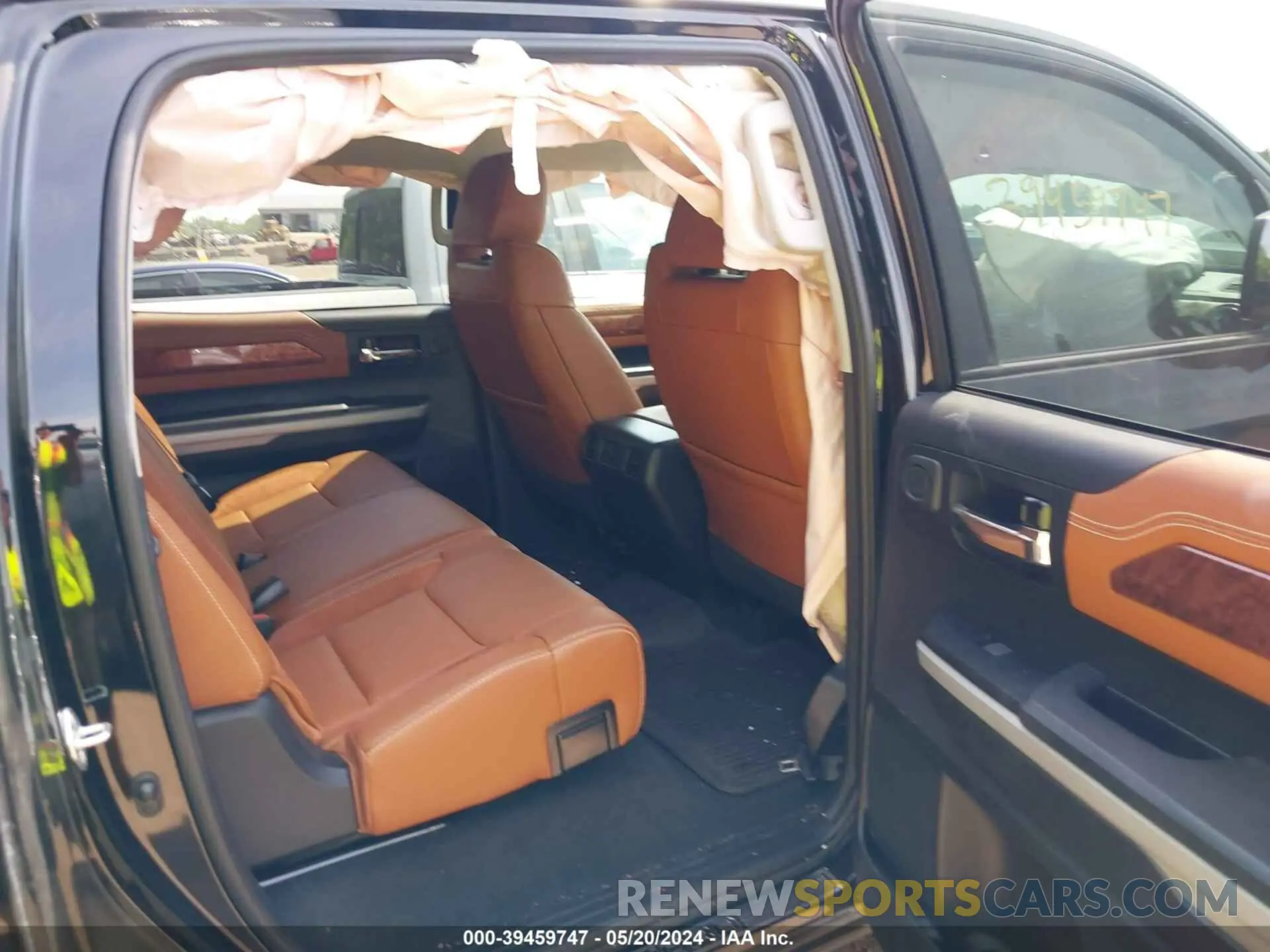 8 fotografías del automóvil dañado 5TFAY5F17MX039269 TOYOTA TUNDRA 2021
