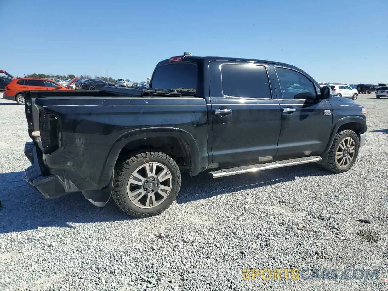 3 fotografías del automóvil dañado 5TFAY5F18MX006720 TOYOTA TUNDRA 2021