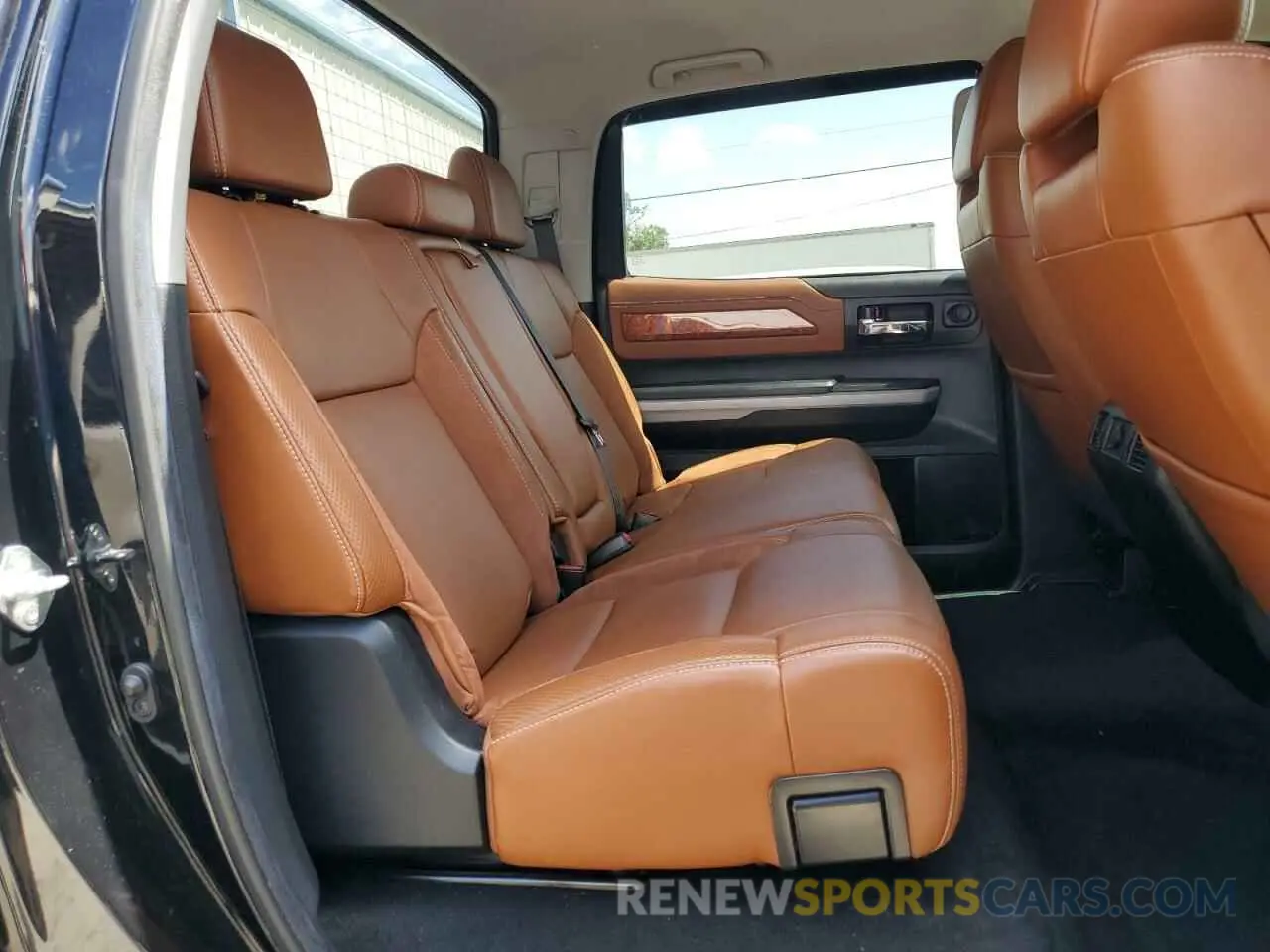 10 fotografías del automóvil dañado 5TFAY5F18MX032248 TOYOTA TUNDRA 2021