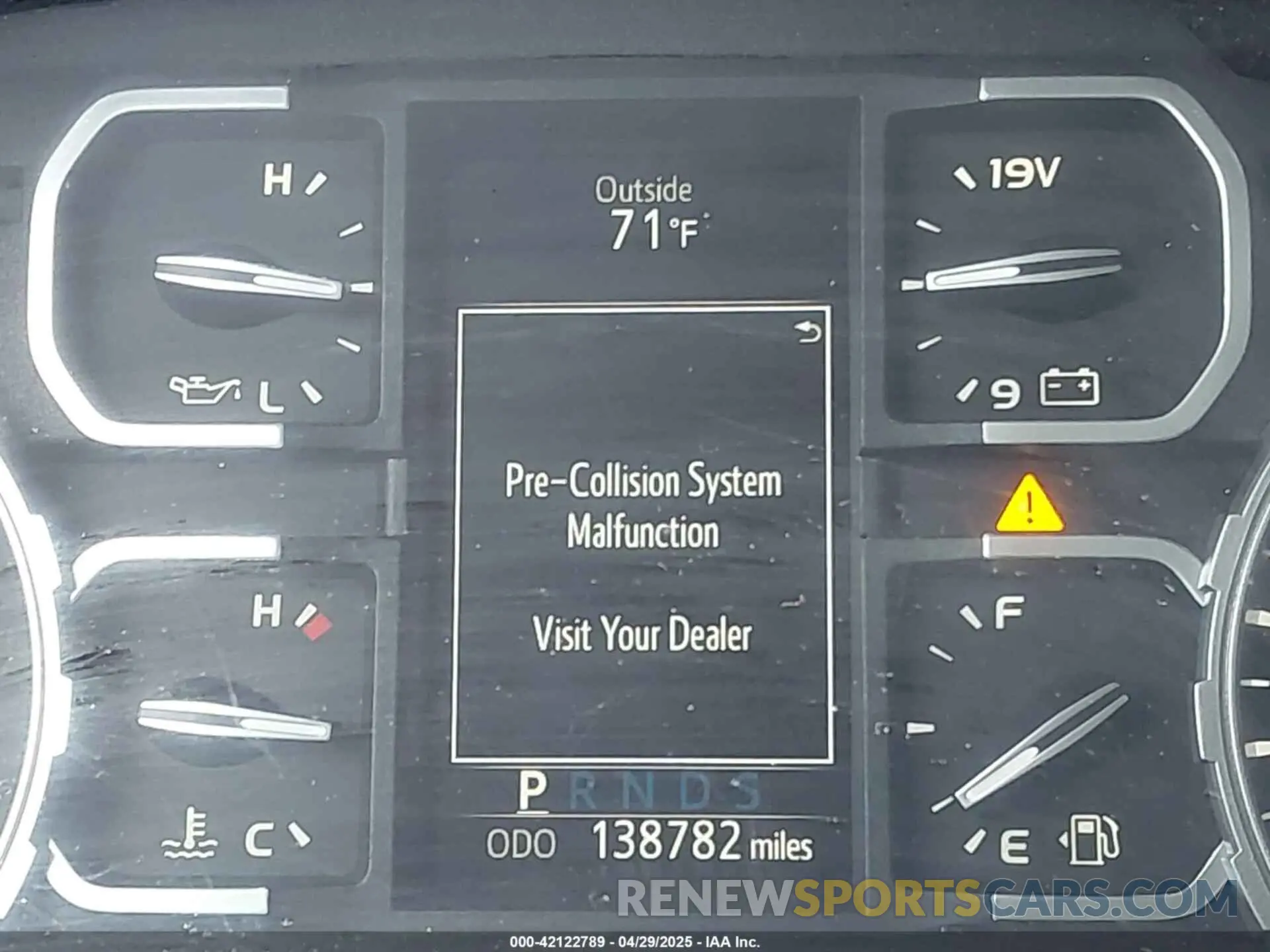 16 fotografías del automóvil dañado 5TFBY5F13MX044120 TOYOTA TUNDRA 2021