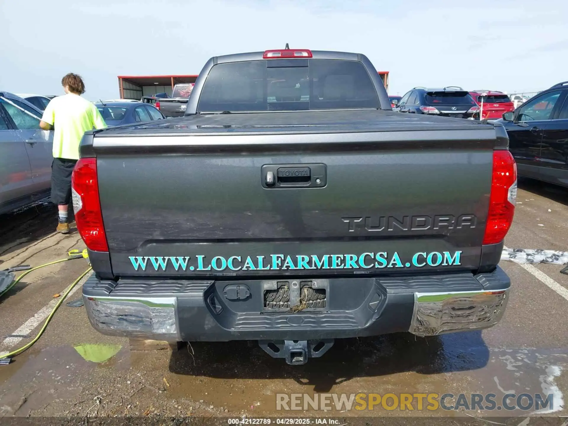 17 fotografías del automóvil dañado 5TFBY5F13MX044120 TOYOTA TUNDRA 2021