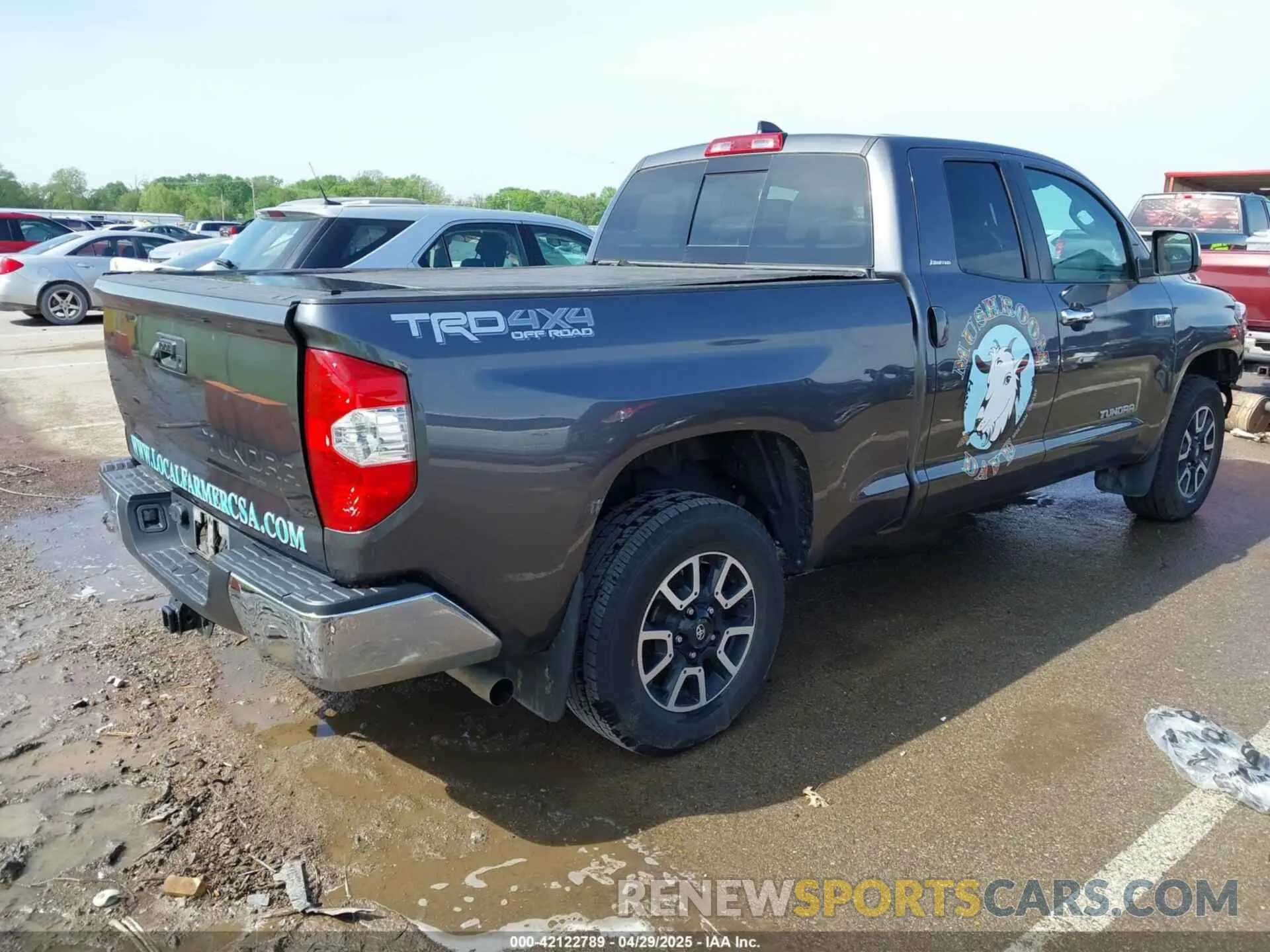4 fotografías del automóvil dañado 5TFBY5F13MX044120 TOYOTA TUNDRA 2021