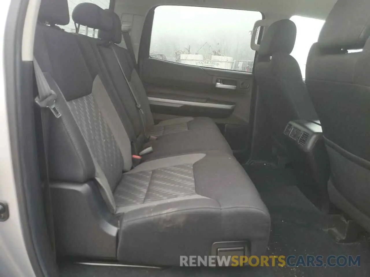 10 fotografías del automóvil dañado 5TFDY5F10MX016672 TOYOTA TUNDRA 2021