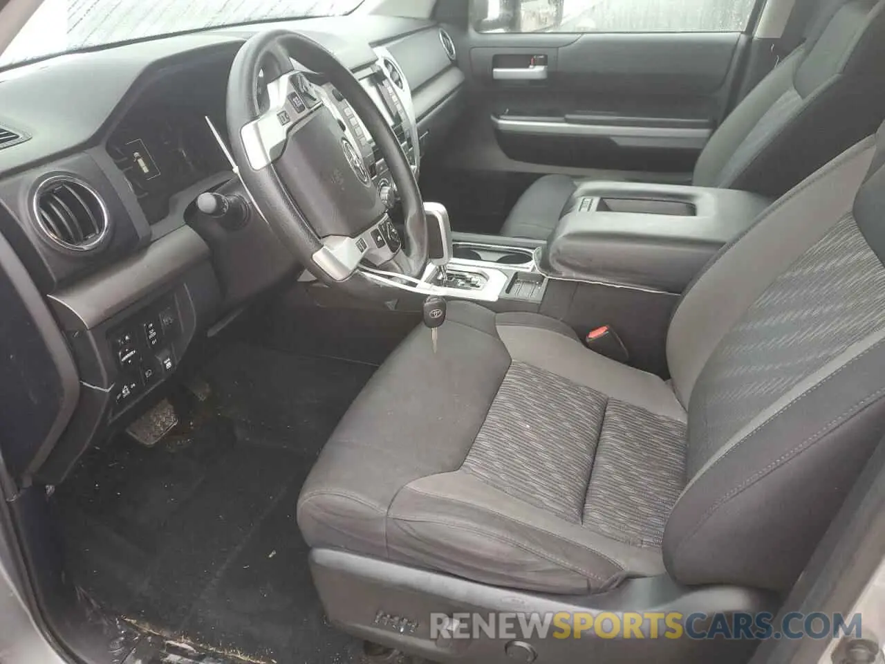 7 fotografías del automóvil dañado 5TFDY5F10MX016672 TOYOTA TUNDRA 2021