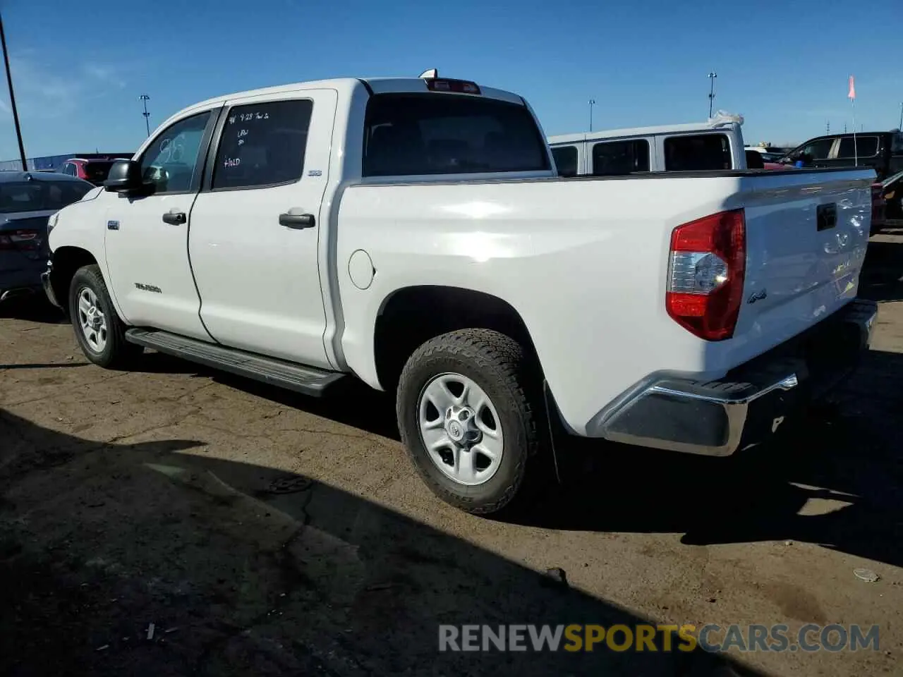 2 fotografías del automóvil dañado 5TFDY5F10MX020043 TOYOTA TUNDRA 2021