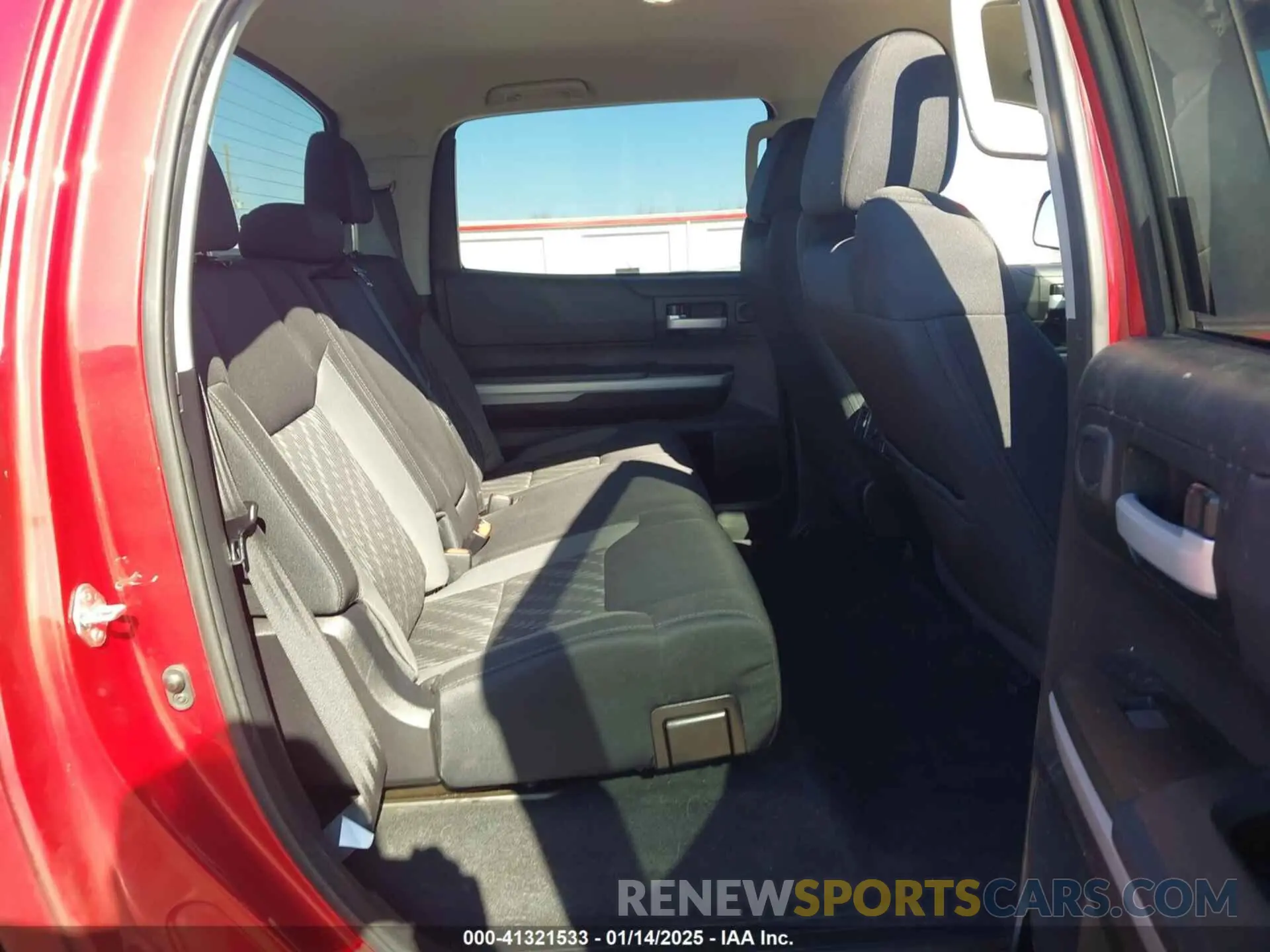 8 fotografías del automóvil dañado 5TFDY5F11MX010265 TOYOTA TUNDRA 2021
